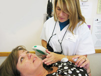 Laser treatment at the MBK clinic.